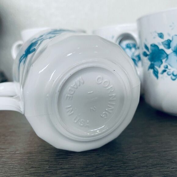 Vintage Corning Blue Floral Coffee Mugs Cups 4-pc Set - Picture 5 of 5